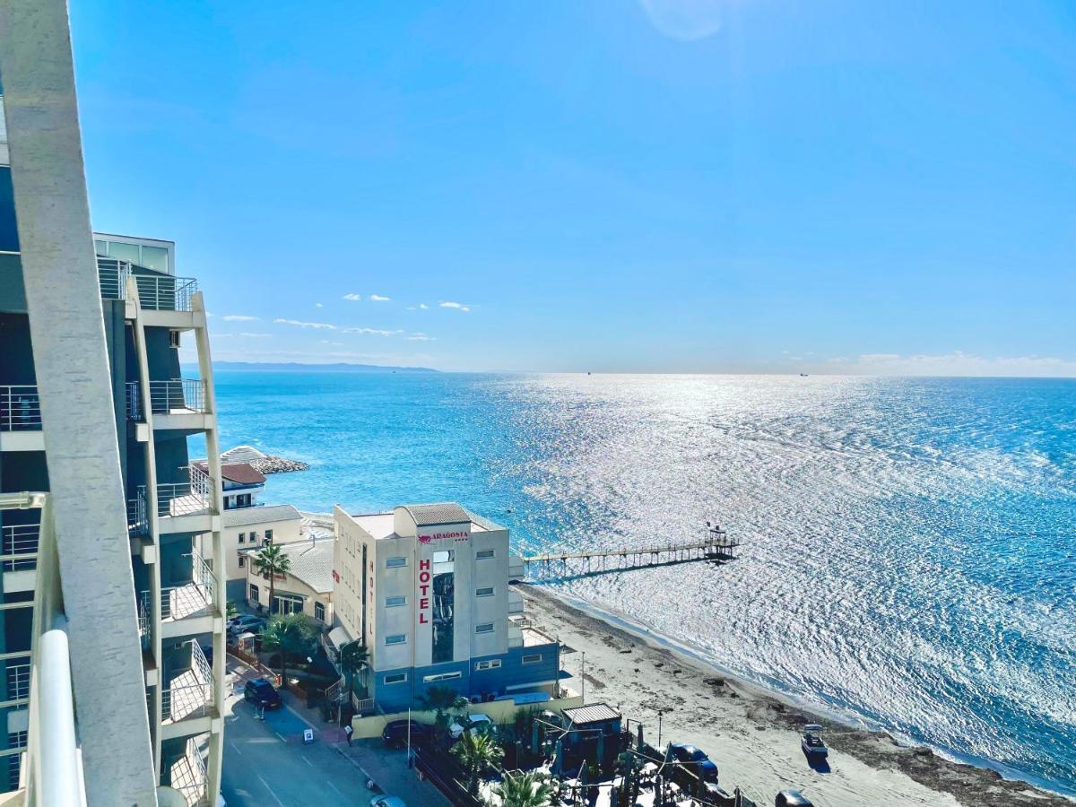 Durres Currila Modern Luxury Stunning Beach Views מראה חיצוני תמונה
