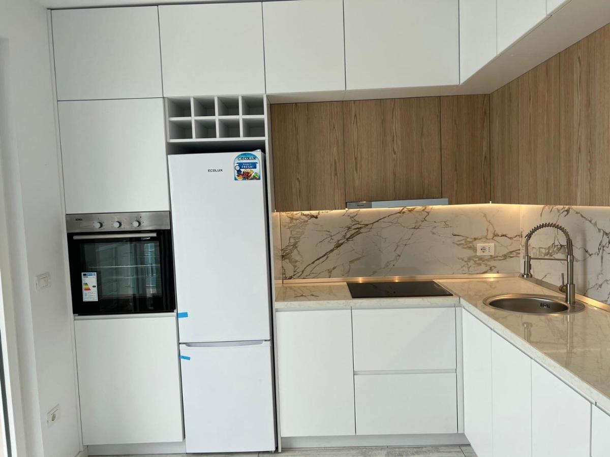 Durres Currila Modern Luxury Stunning Beach Views מראה חיצוני תמונה