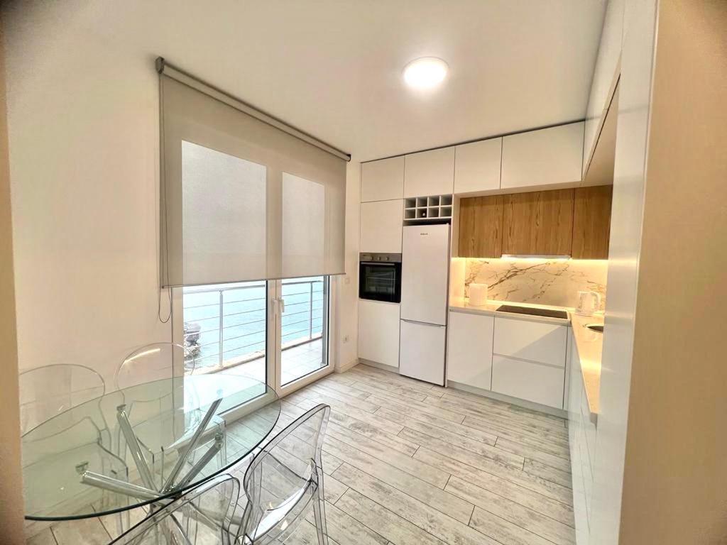 Durres Currila Modern Luxury Stunning Beach Views מראה חיצוני תמונה