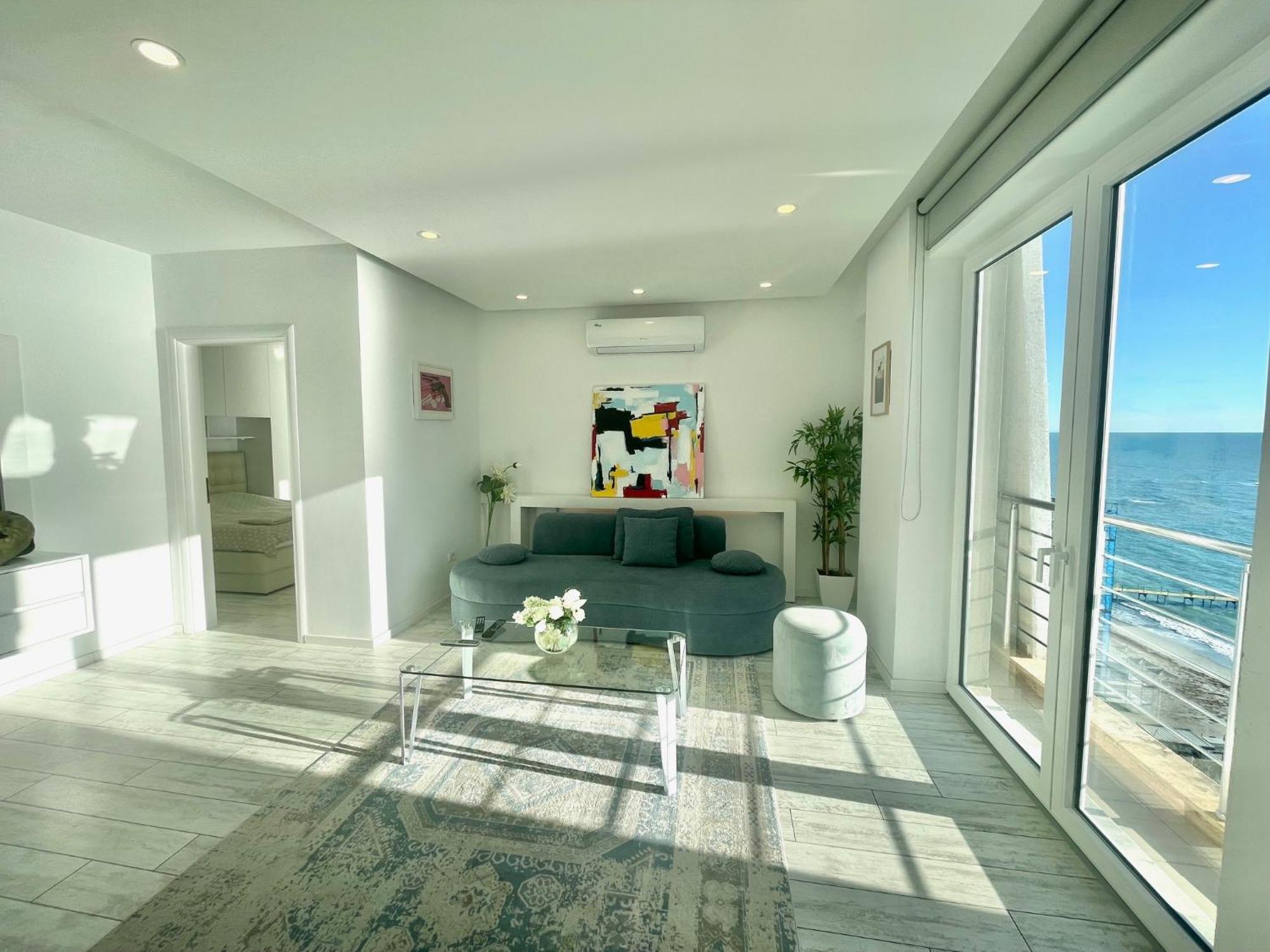 Durres Currila Modern Luxury Stunning Beach Views מראה חיצוני תמונה
